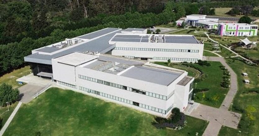 La Austral, 1ra. Universidad privada de Argentina en Derecho, Medicina, y Negocios