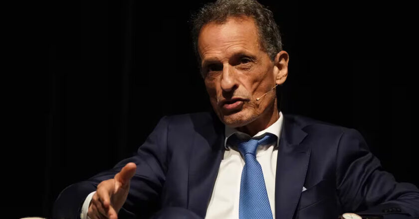 El Gobierno les ordenó a las prepagas que bajen el precio de sus cuotas y puso límites a las futuras subas