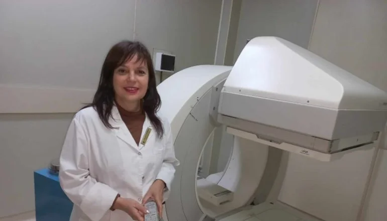 Una correntina especializada en medicina nuclear encabeza valiosas investigaciones.