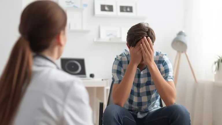 Qué hacer si nuestro terapeuta está de vacaciones: opciones para cuidar la salud mental