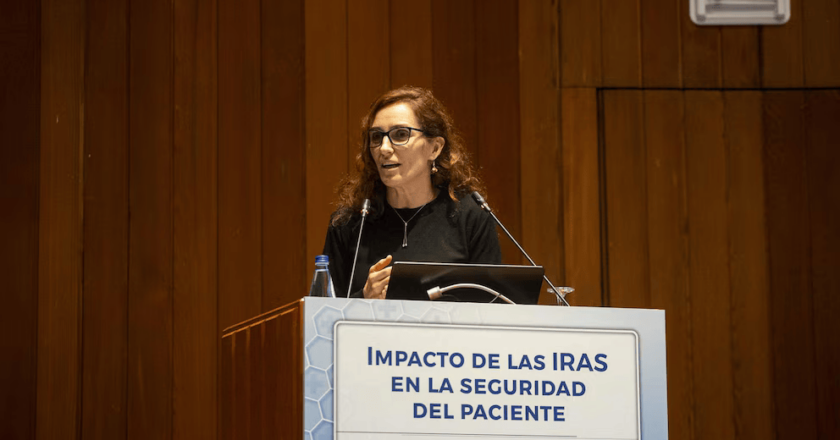 García resalta la Red Estatal de Vigilancia en Salud Pública para combatir infecciones asociadas a la atención sanitaria