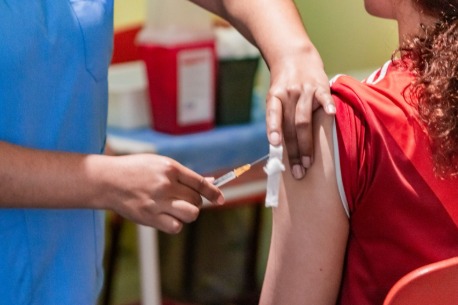 La Unidad Móvil Sanitaria llega a Constitución para seguir vacunando contra el sarampión