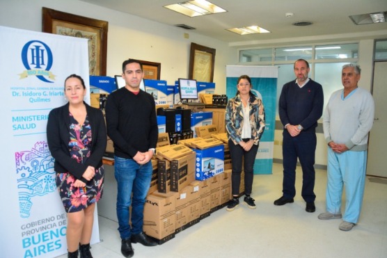 Salud entregó equipamiento en el Hospital “Iriarte”