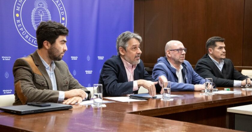 Avanza el trabajo con las jurisdicciones para mejorar el sistema de residencias de salud