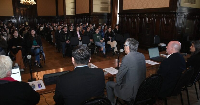 Lugones dio apertura al acto de adjudicación de cargos para las especialidades médicas