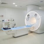 Kreplak inauguró un resonador y entregó equipamiento en el Hospital “Belgrano”