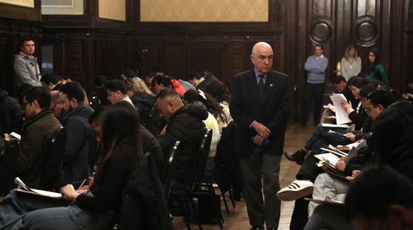 Se realizó la validación de notas del examen de ingreso a las Residencias 2025