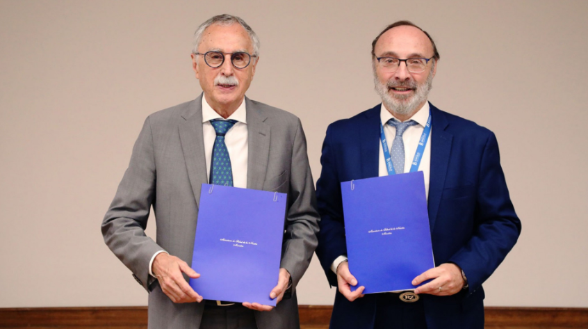 Salud firma un convenio para que las facultades de medicina puedan entregar las matrículas junto con el título de grado